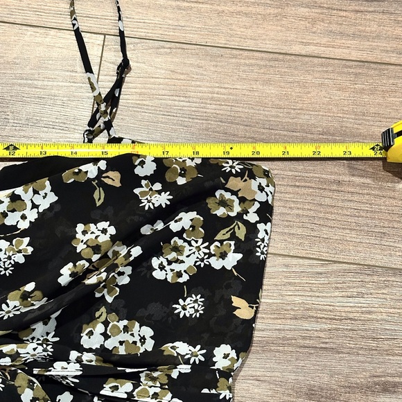 NWOT Michael Kors Black Floral Tie Waist Jumpsuit Size XL - Picture 9 of 11